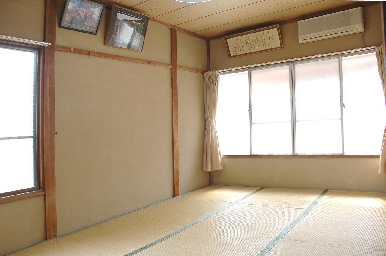 Minshuku Isaburo Bed and Breakfast Shimoda  Exteriör bild